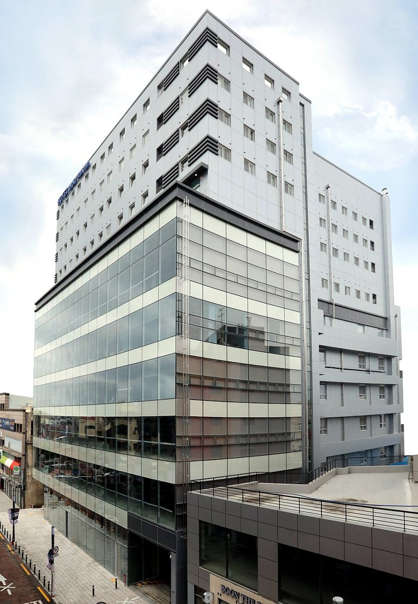Exterior of Toyoko Inn Daegu Dongseong-ro