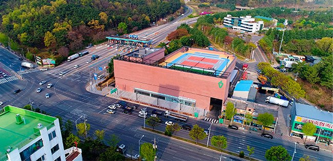 Exterior view of the Sinjeon Museum building